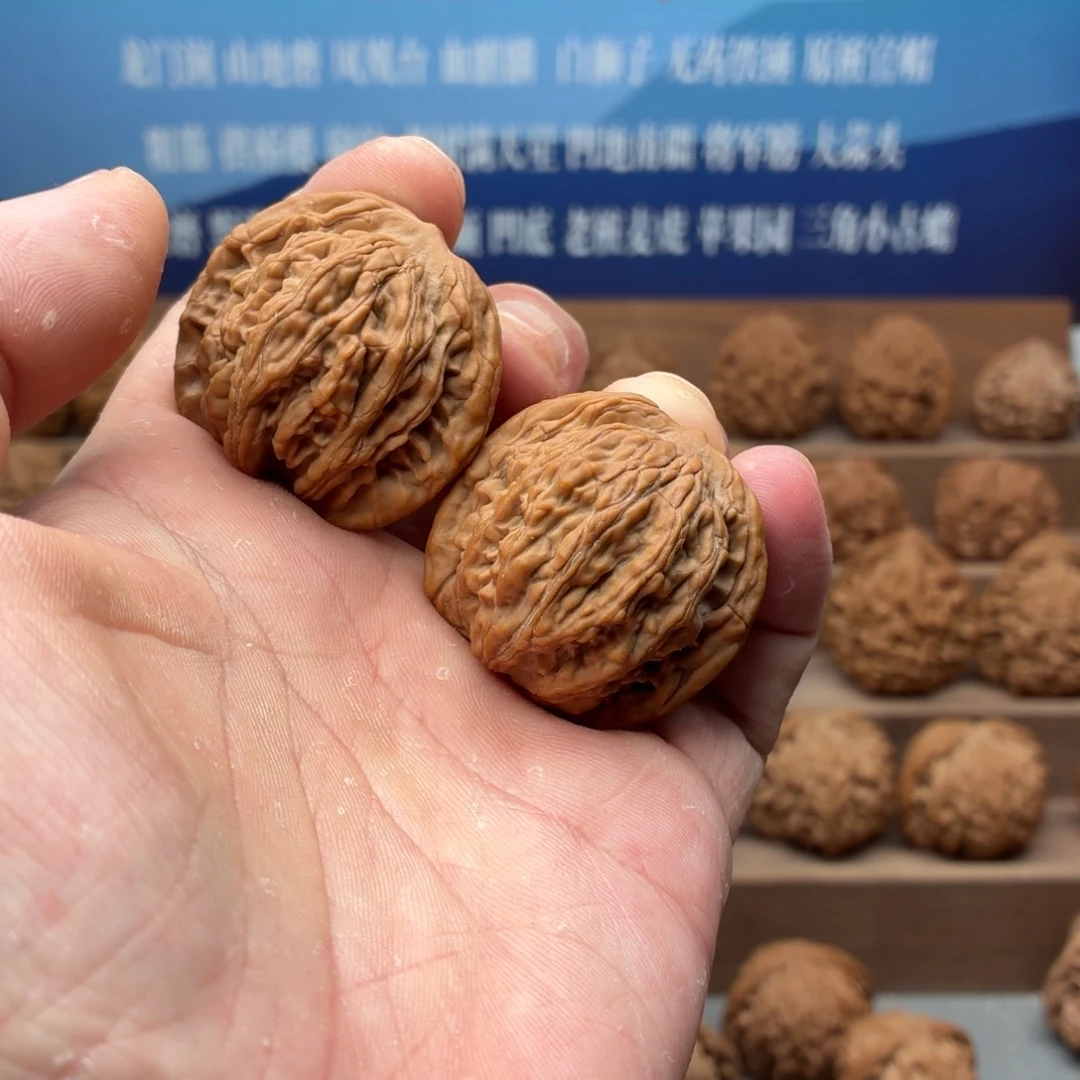 文玩核桃吊坠39麦虎