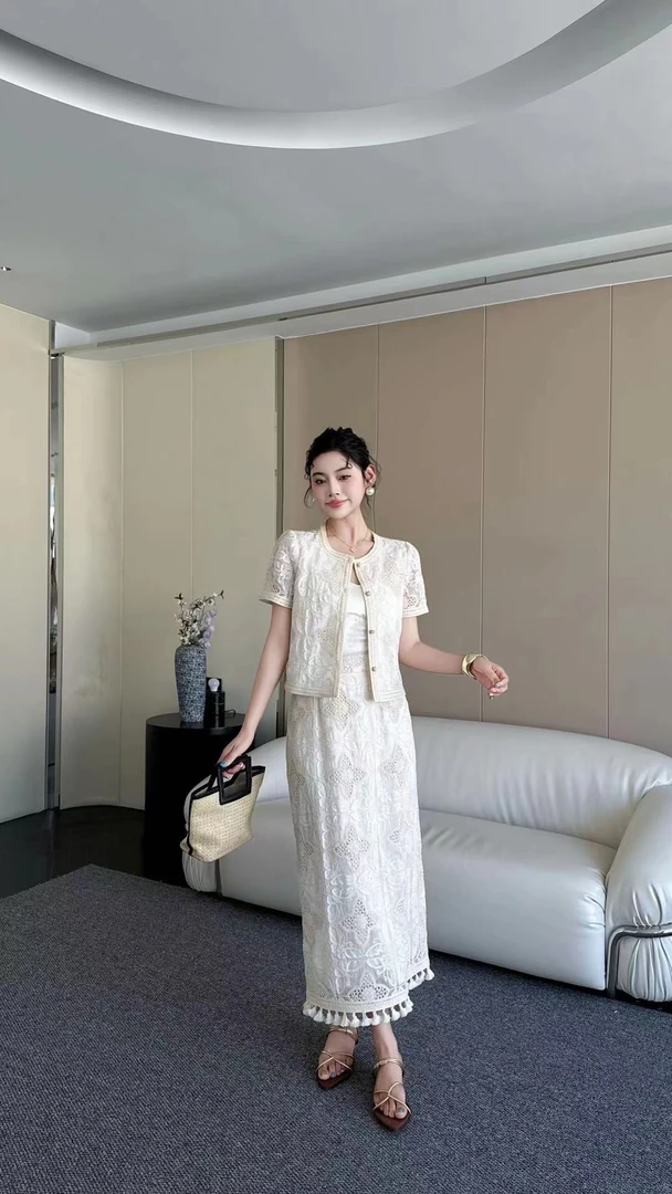 财阀千金女装法式小香风套装风镂空短袖衬衫上衣知性风衣服A字裙+