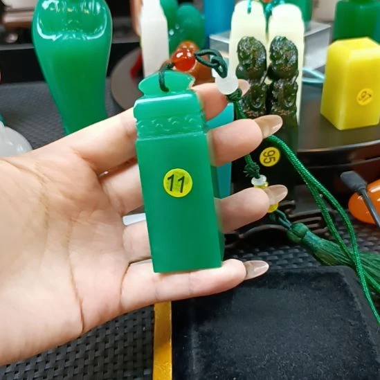 寿山石印石如意纽章