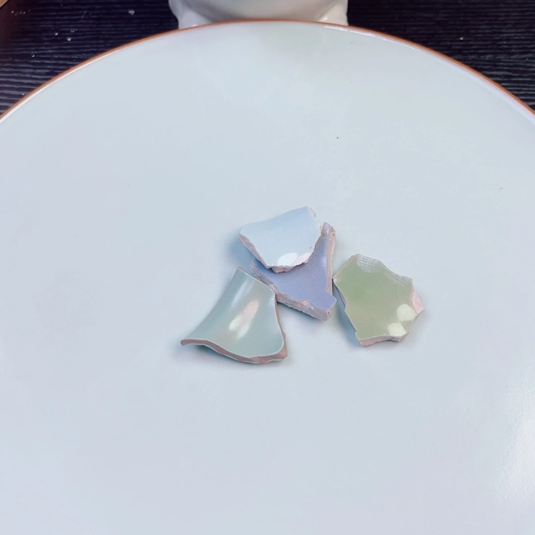 瓷片笑**鸿不计成本交个朋友