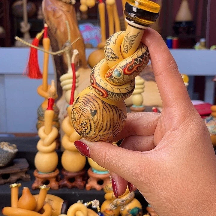 M***周我1500000880000月111111111