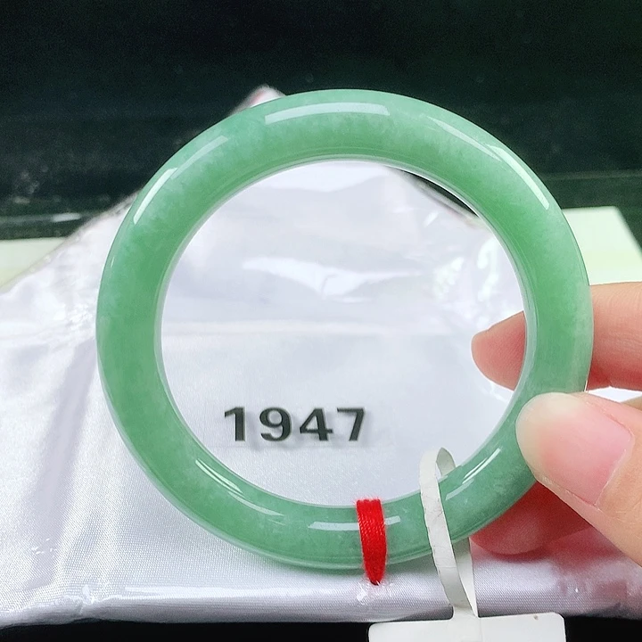 未镶嵌手镯翡翠翡翠手镯