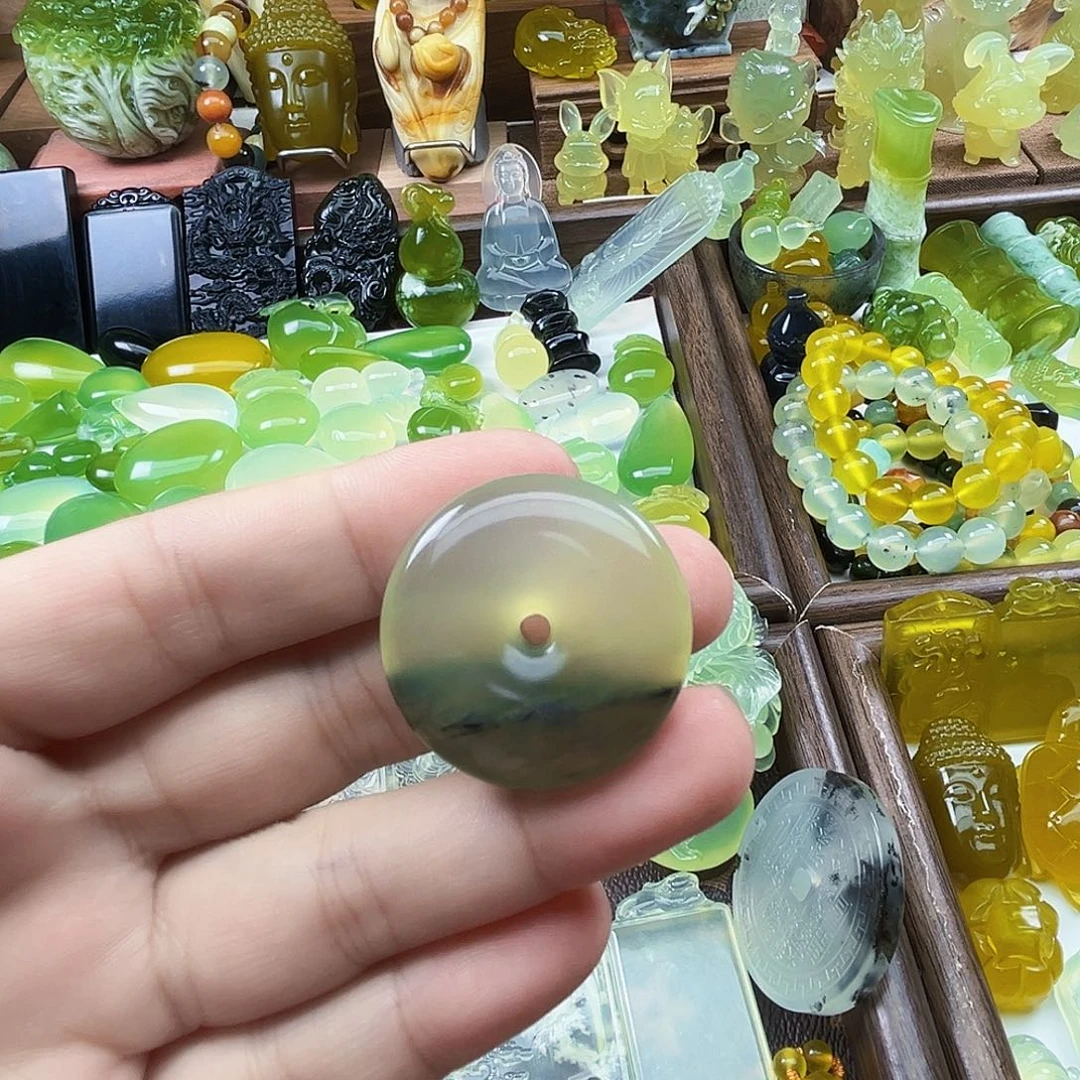 岫玉未镶嵌吊坠(不含链)