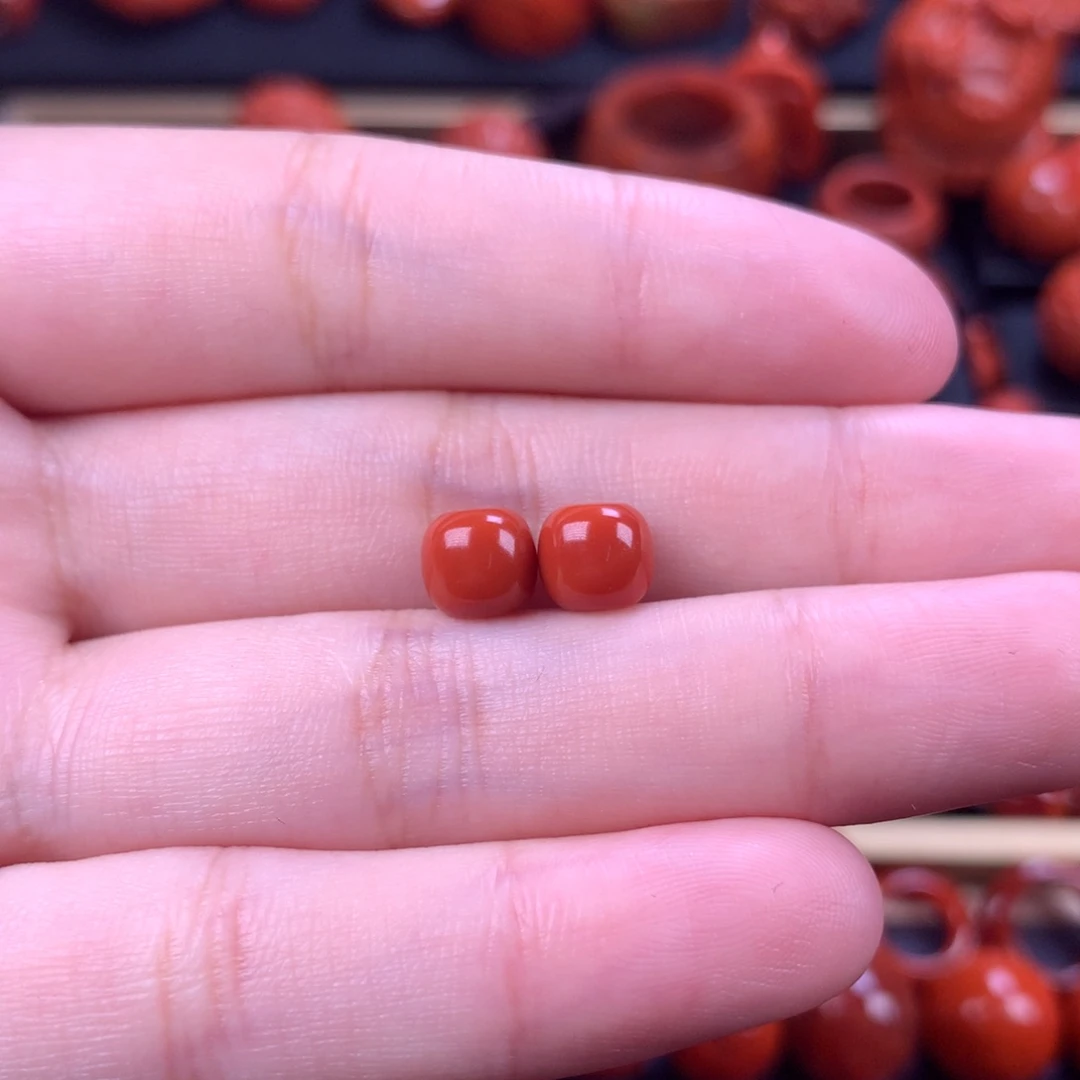 未镶嵌老型对珠7mm南红玛瑙