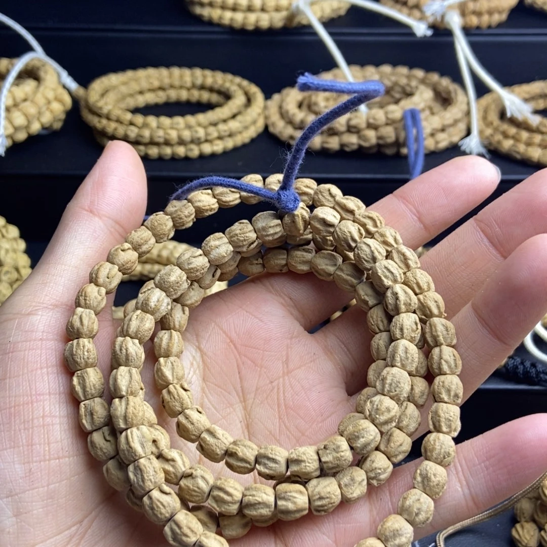 穆***尘吊坠柏香籽/百香籽