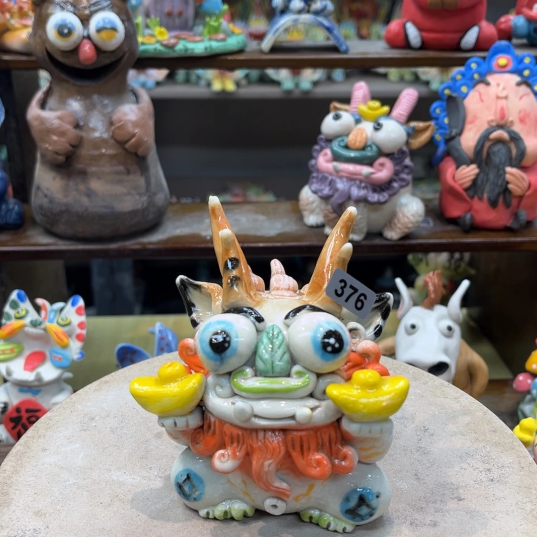 陶瓷纯手工抽象陶瓷摆件376