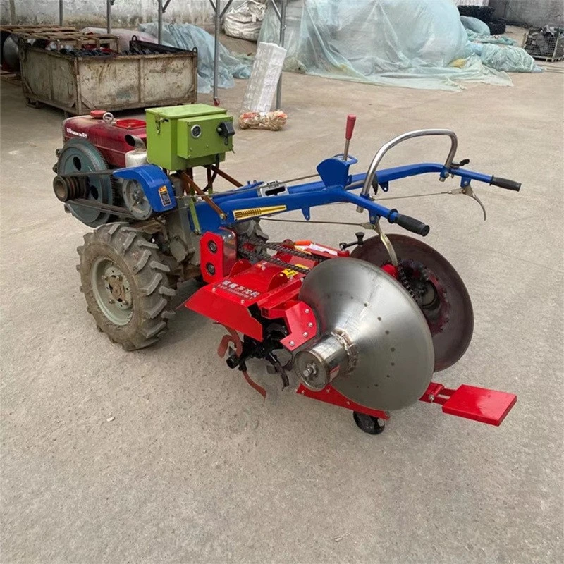 草莓开沟起垄机自动压土红薯草莓种植开沟起Q垄机一次成型筑埂机