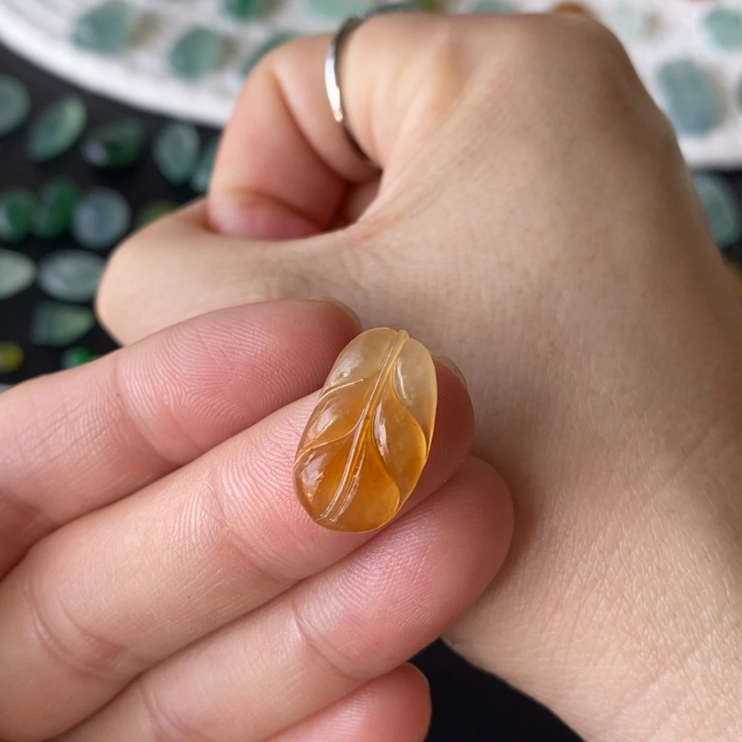 定制翡翠未镶嵌树叶