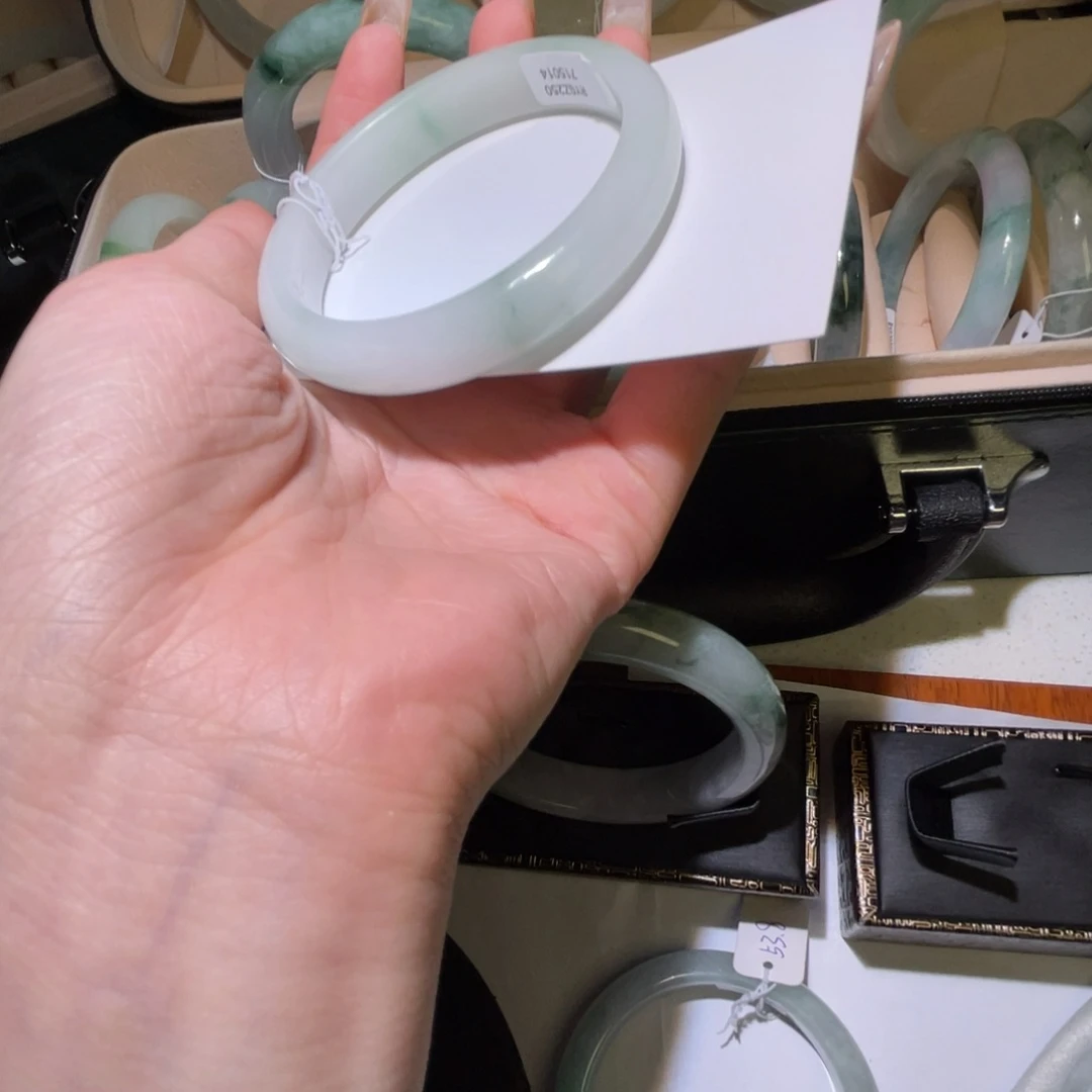 N***.珐琅非金属冰飘花正圈53.5高冰大漏