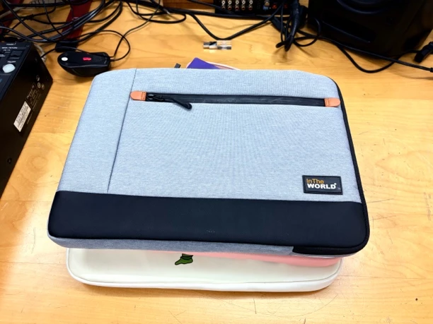 未拆封  14寸笔记本电脑保护套便携打碟包防护收纳包