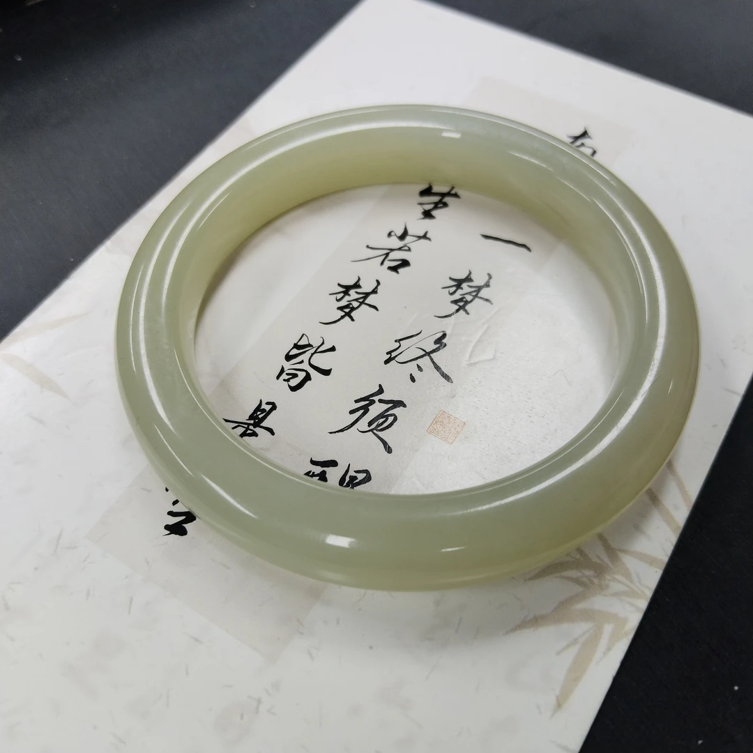 【仔仔臻选】和田玉手镯 卡58