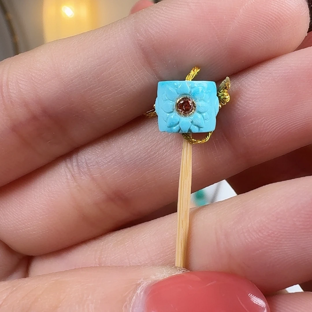 绿松石未镶嵌挂件