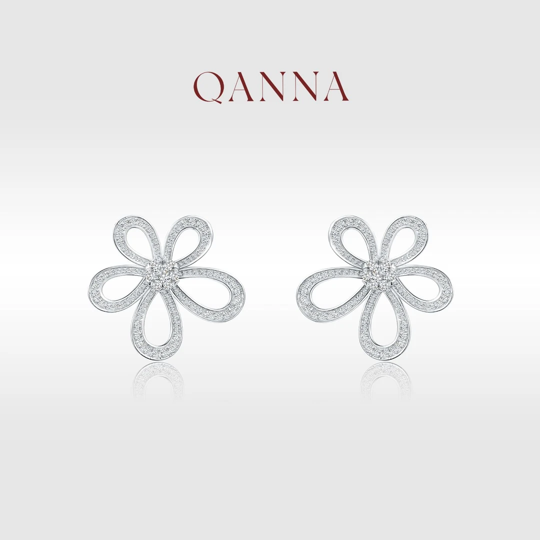 QANNA【满钻大号五花】【1克拉】气质时尚人间富贵花格桑花钻石耳钉AF