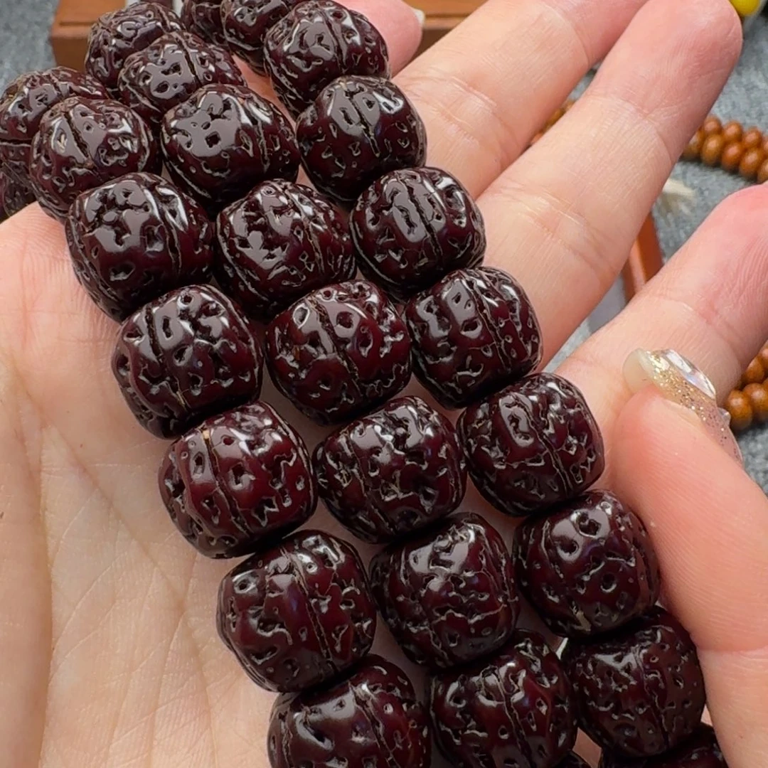 四***厨金刚菩提吊坠黑金