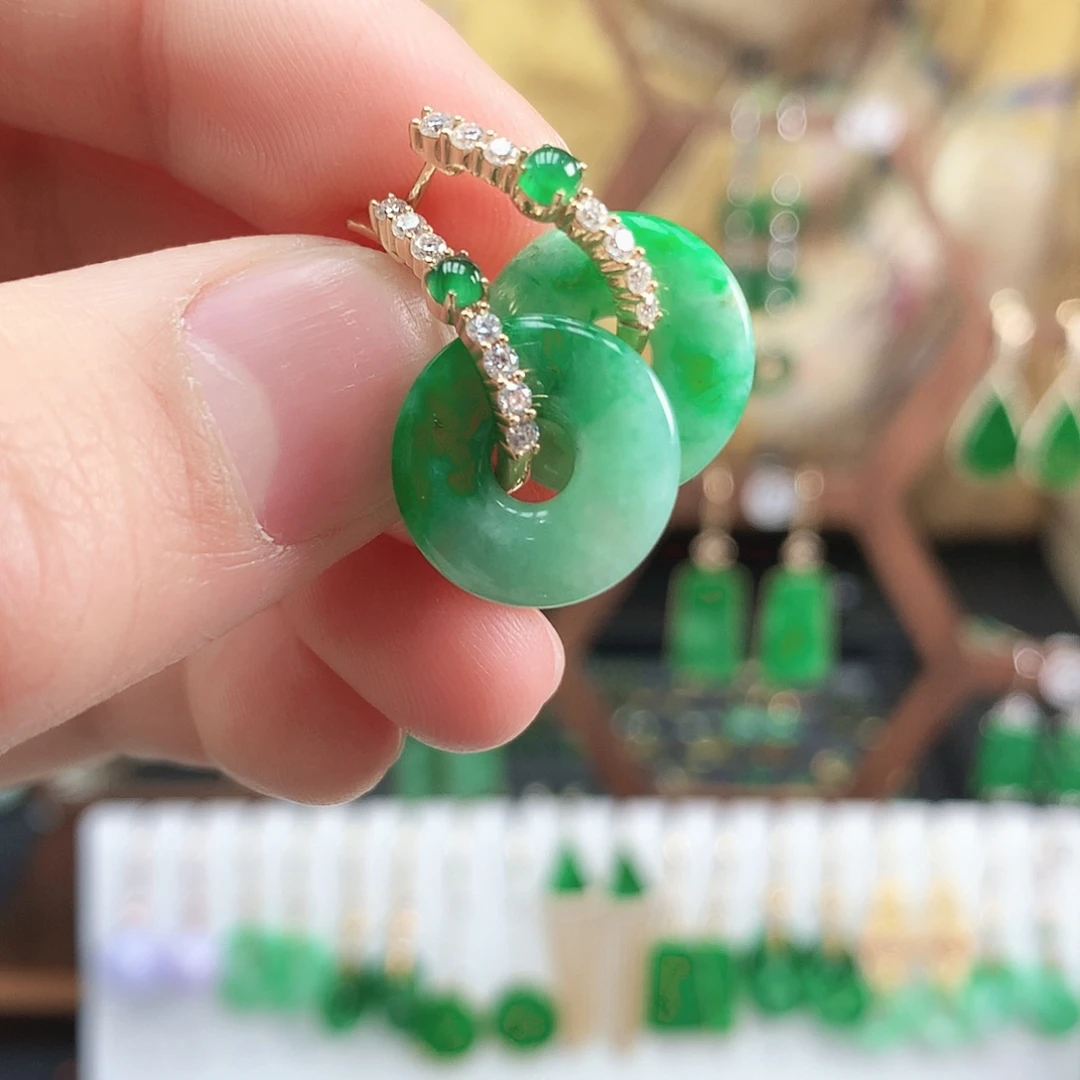 翡翠耳饰18K金镶嵌耳饰