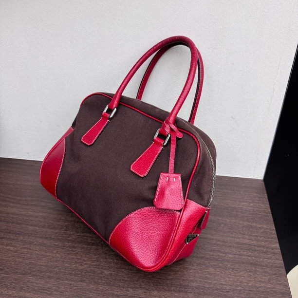 95新 Prada/普拉达 觅时/红棕拼皮侧标保龄球/118306