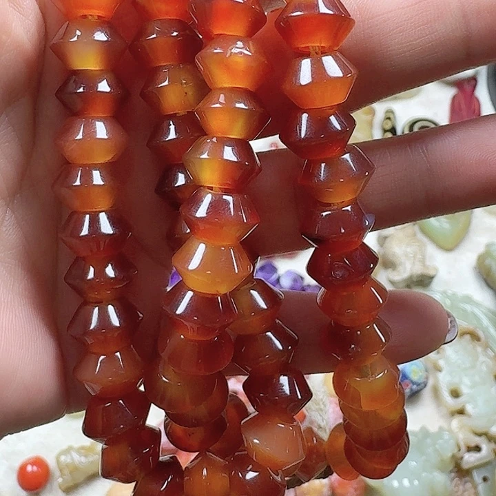 和田玉（糖玉）车挂未镶嵌泰****P