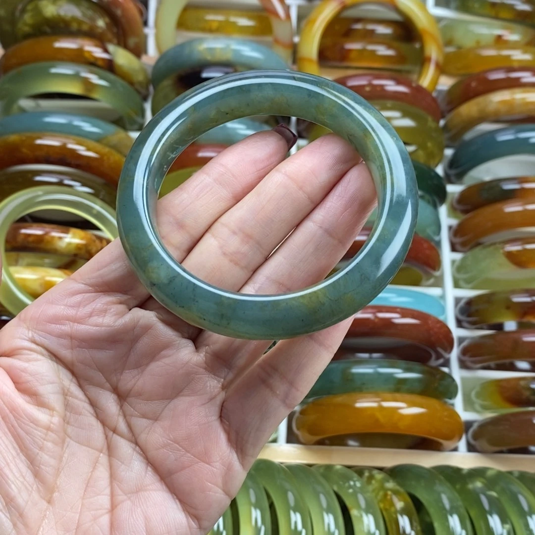 未镶嵌蛇纹石玉手镯福****园