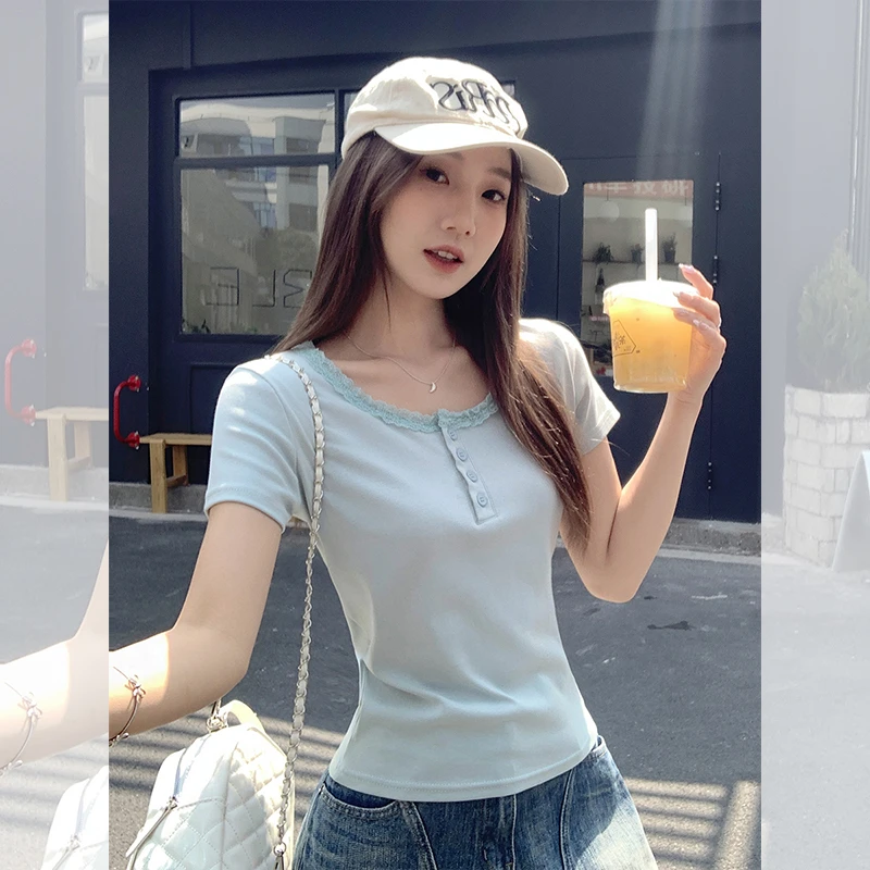 白色甜妹纯欲蕾丝拼接小上衣2025夏季u领修身显瘦百搭短袖t恤女