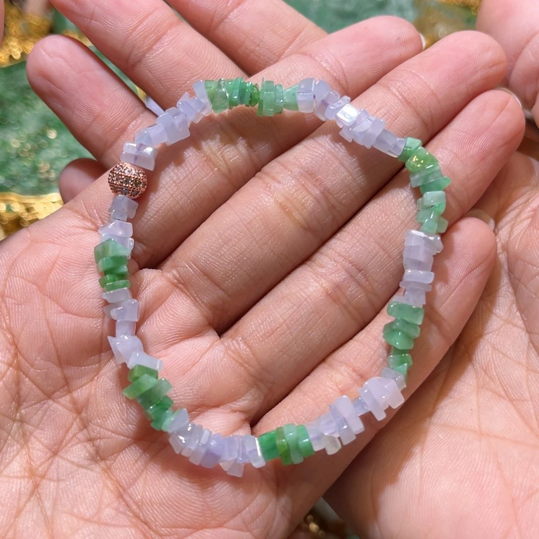 翡翠未镶嵌颈饰待编织