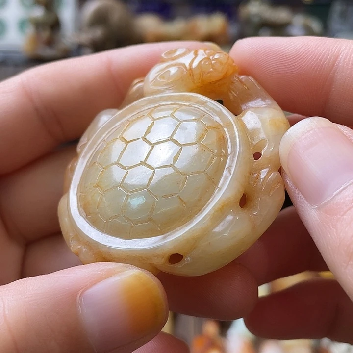 和田玉（糖玉）未镶嵌颈饰