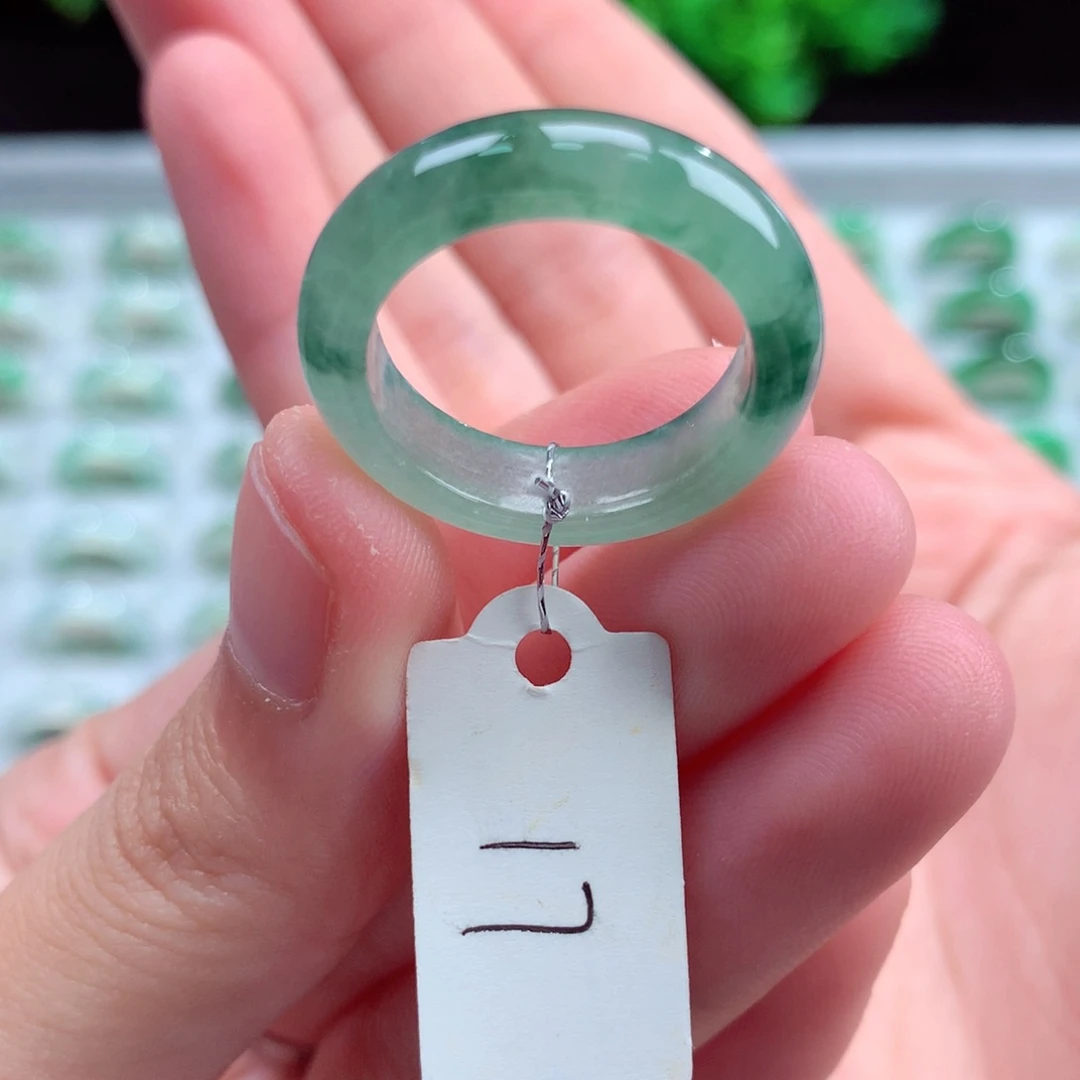 未镶嵌戒指翡翠天然