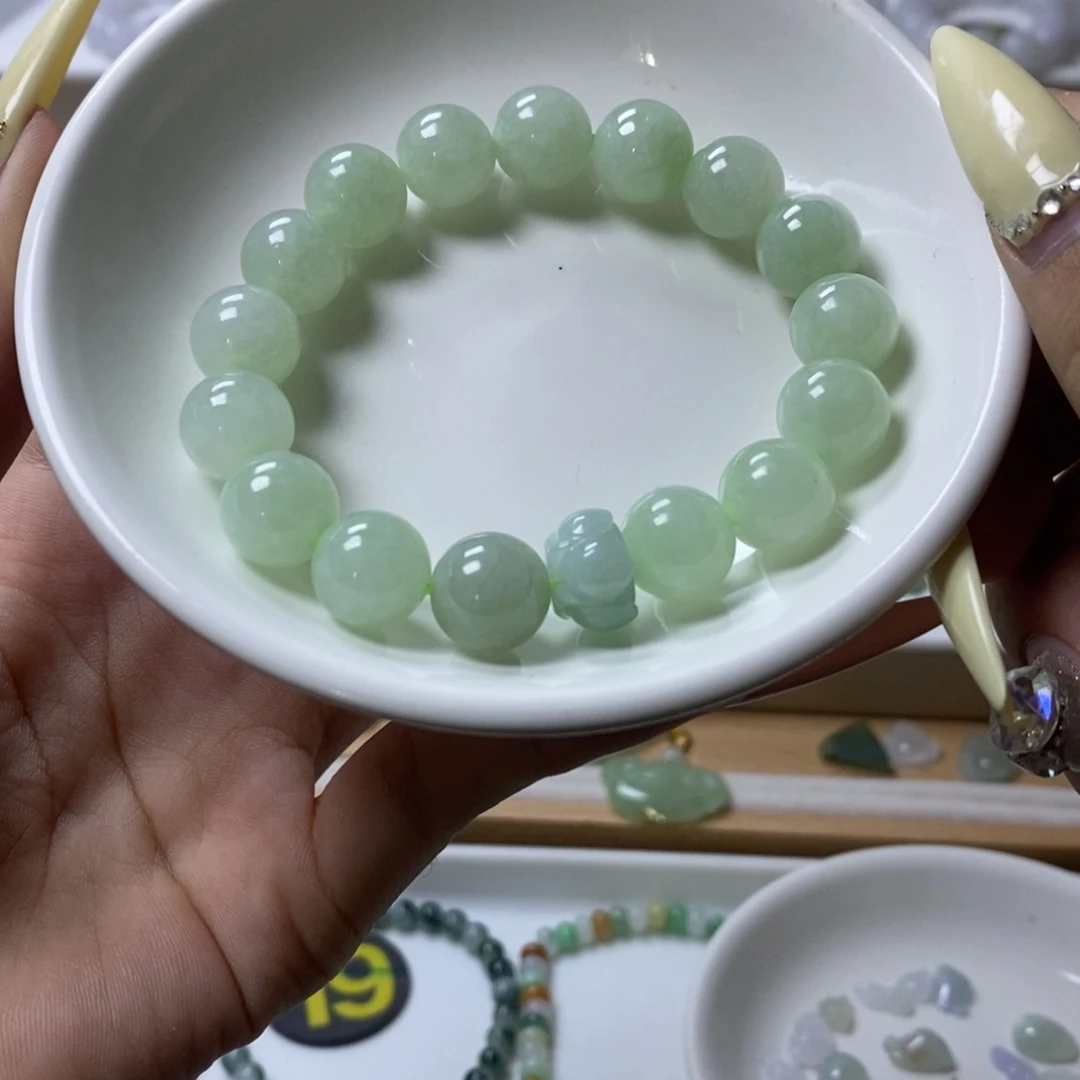 翡翠未镶嵌手链果绿卡11