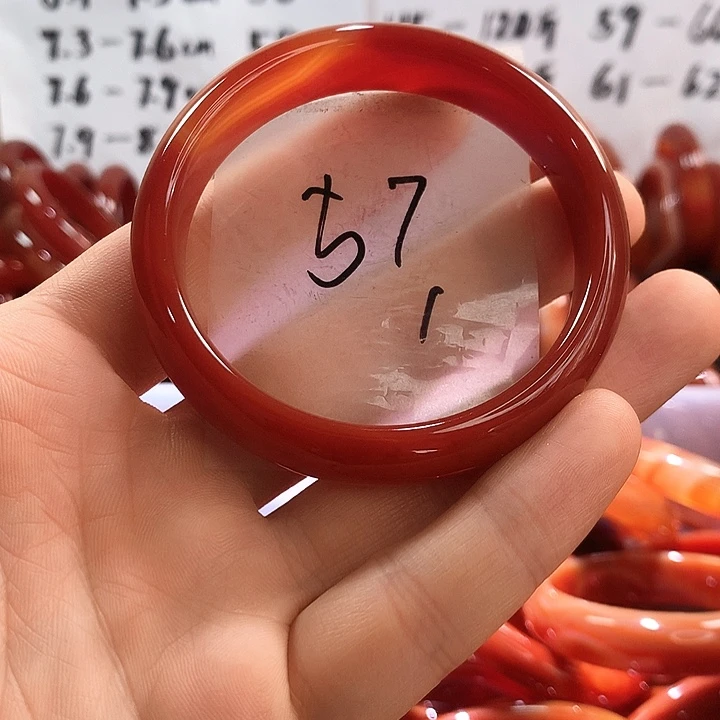 手镯玛瑙/玉髓未镶嵌