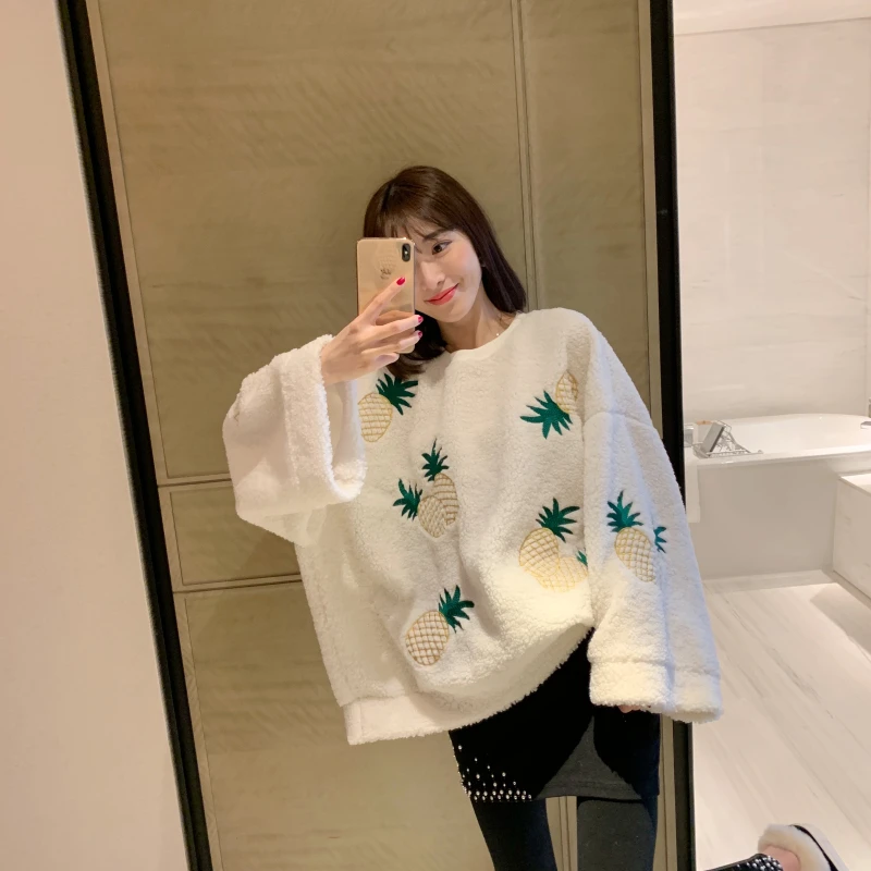 张静芝IMZZY~ 大爱自留刺绣菠萝加厚羔羔毛卫衣