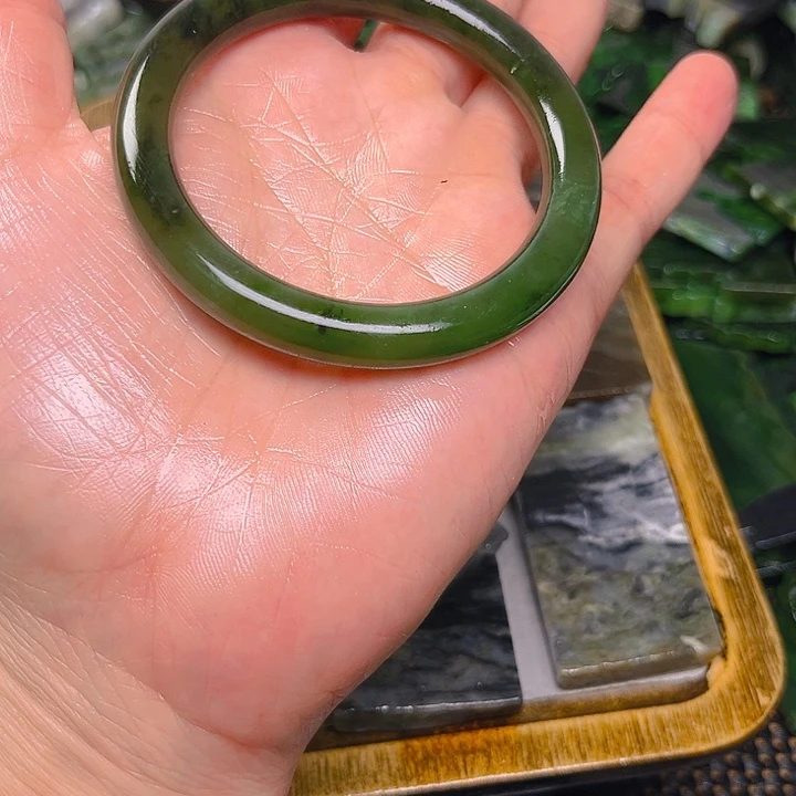 未镶嵌和田玉珠宝半成品伟***i