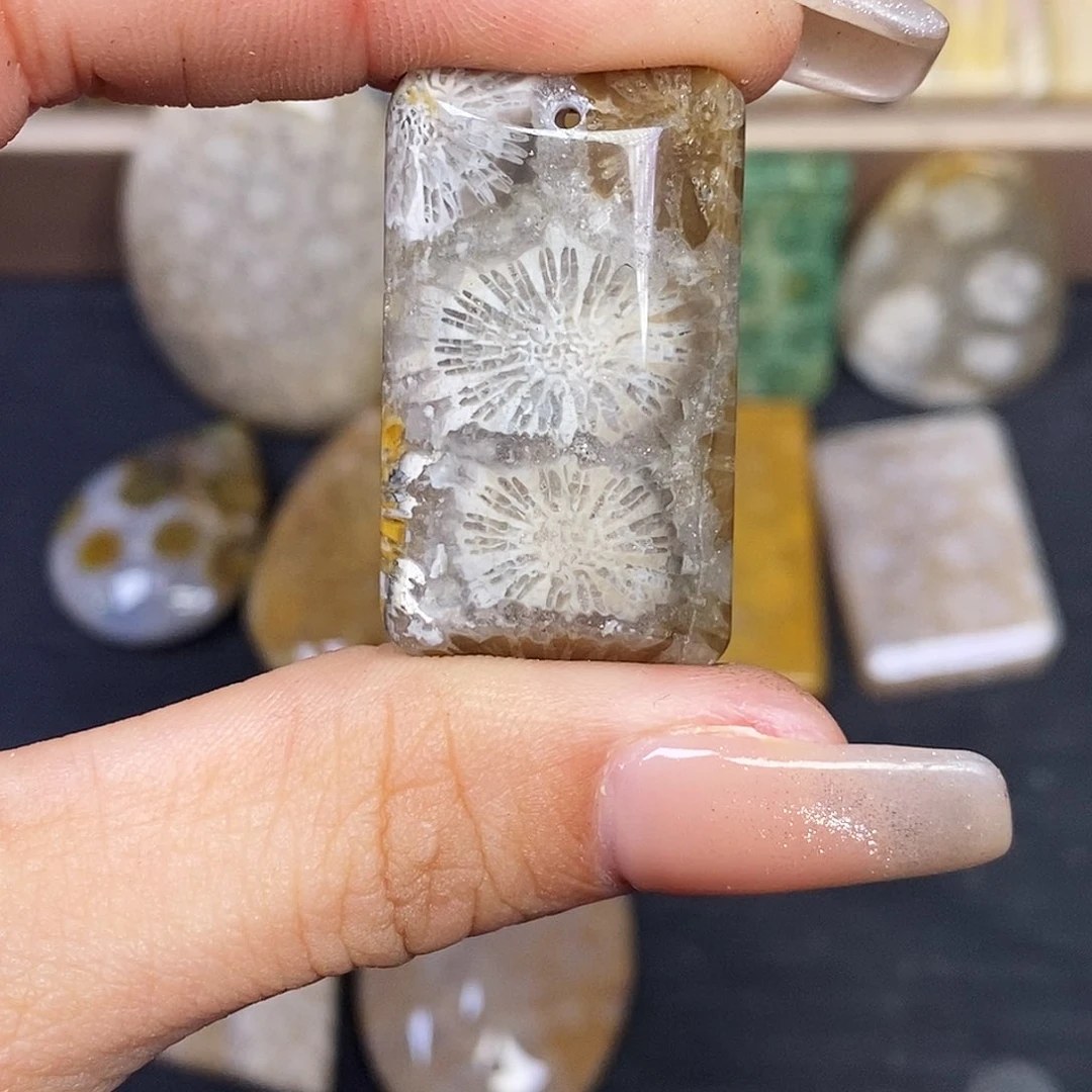 硅化玉颈饰合金冰**佬
