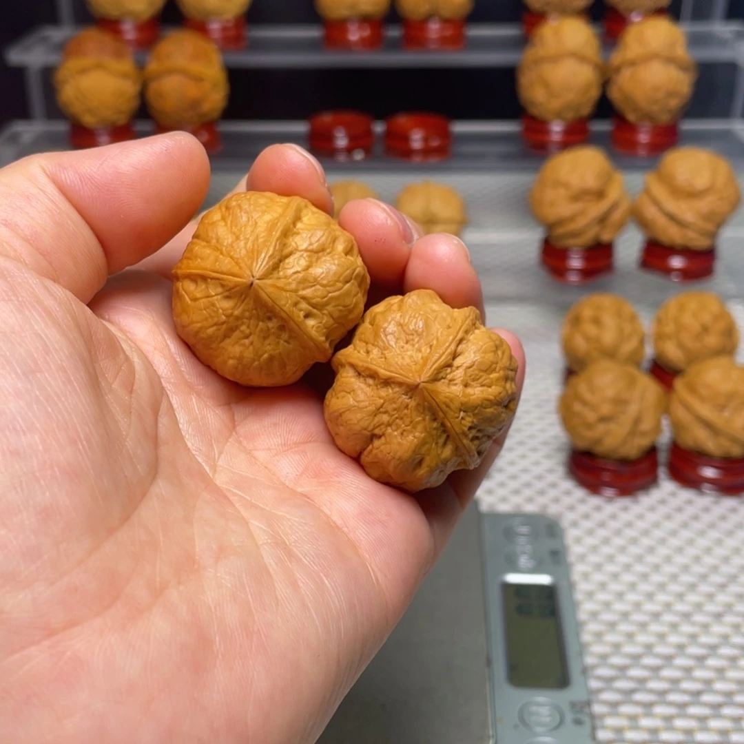 文玩核桃把件我**种7三棱