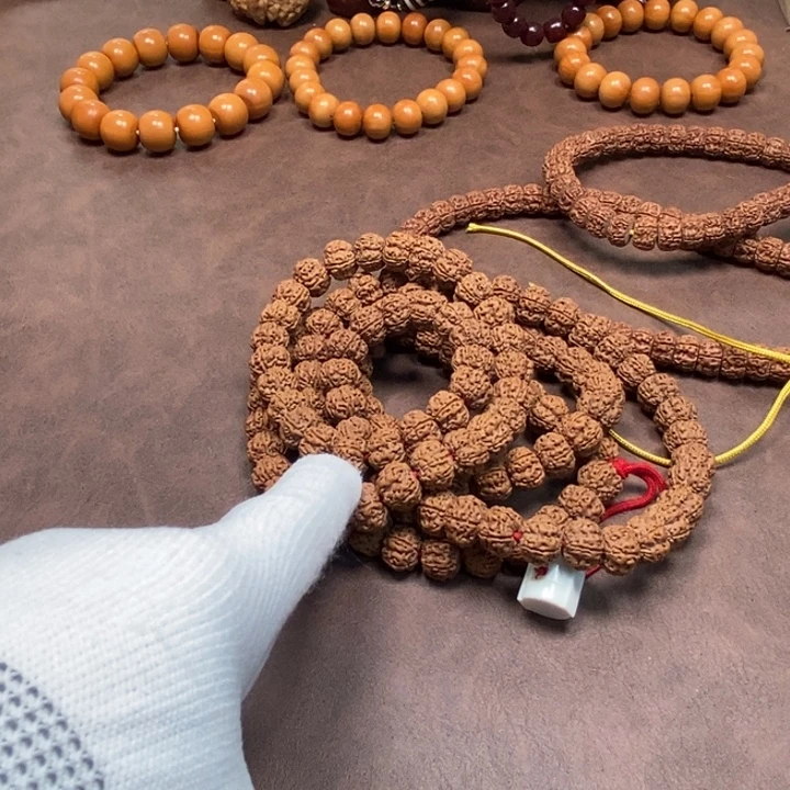 打***板金刚菩提吊坠108元皮树王