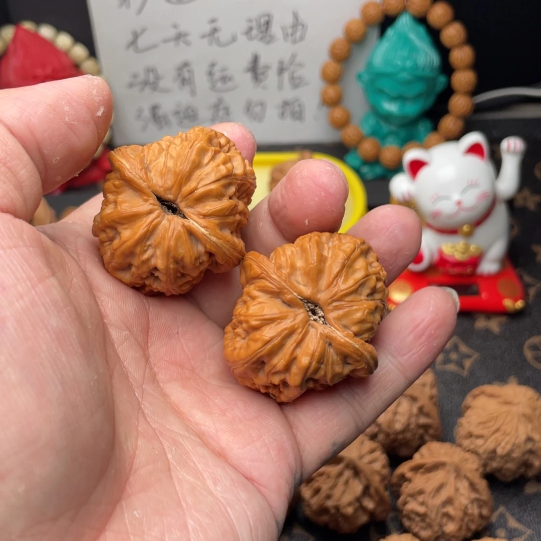 核桃把件B***.42元宝微修微水尖
