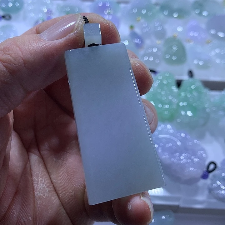 翡翠未镶嵌颈饰天然翡翠A货吊坠