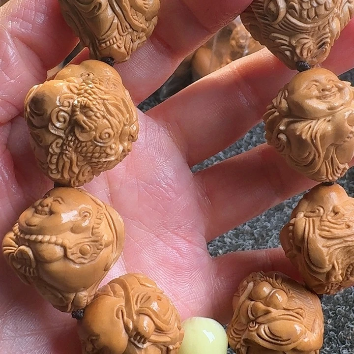 橄榄核吊坠橄榄瑞兽米勒