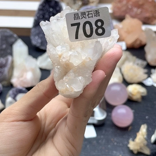 未镶嵌水晶大型摆件（非配饰）