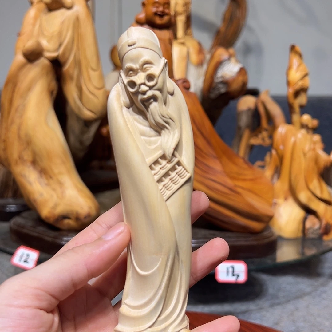 柏木（崖柏）小叶黄杨摆件