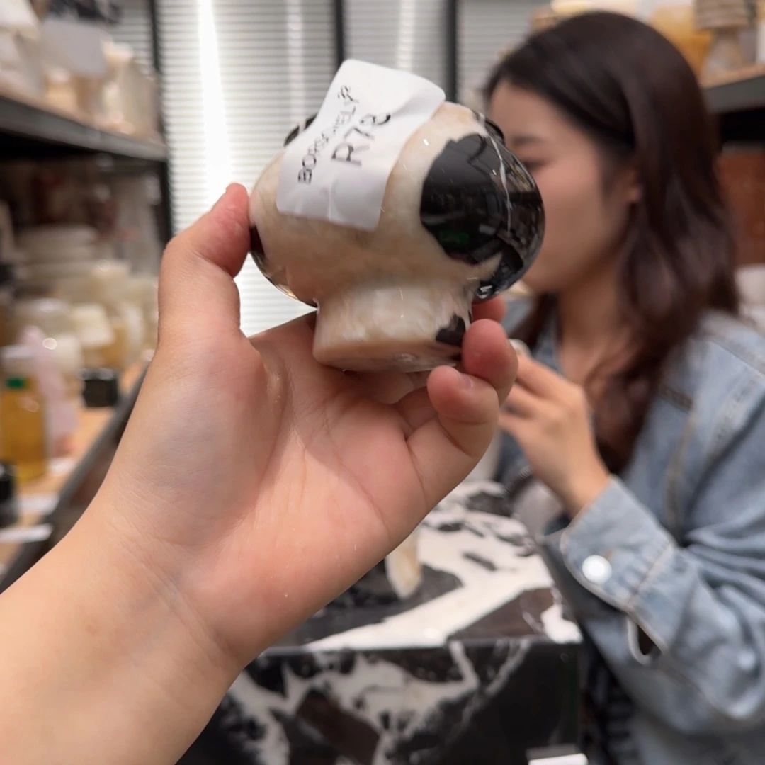 大理石R78。  两个亿