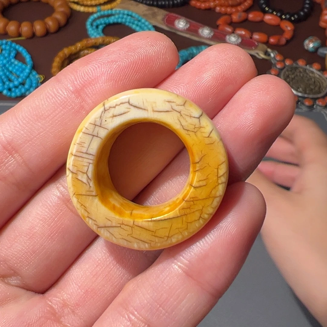 倔***卜琉璃吊坠（不含链）