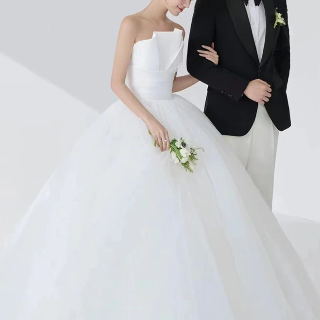 法式抹胸轻婚纱2025新款新娘小个子旅拍简约白纱裙出门纱迎宾纱裙