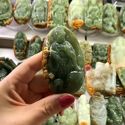 和田玉未镶嵌挂件