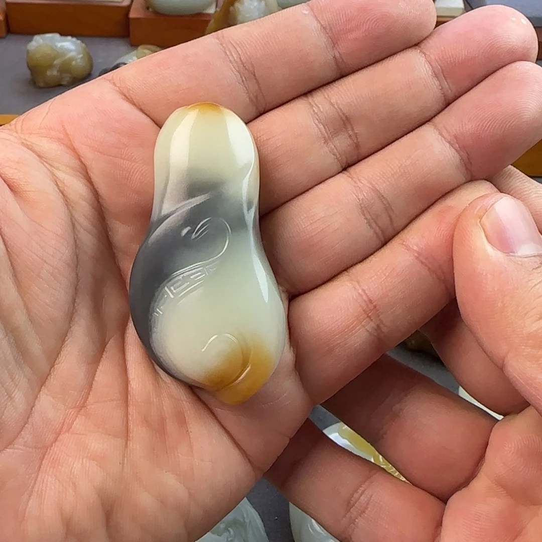 【闪购商品】和田玉颈饰未镶嵌B****n