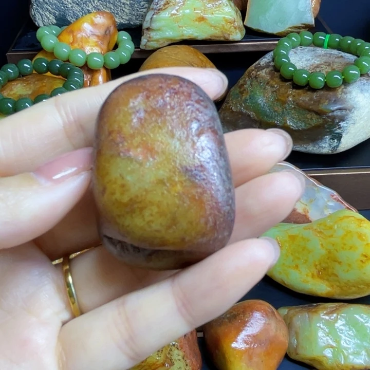 和田玉未镶嵌手链