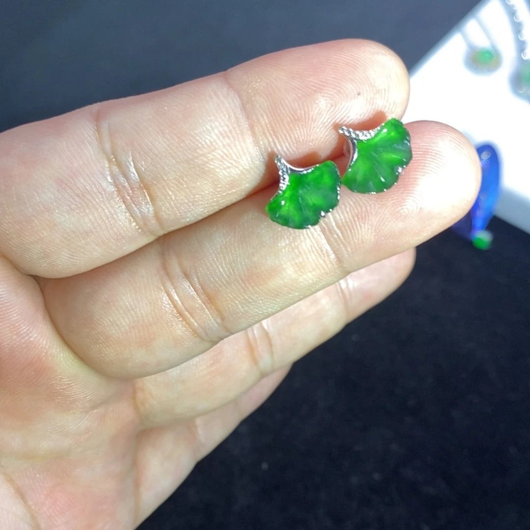 翡翠银S925镶嵌耳钉银杏耳钉