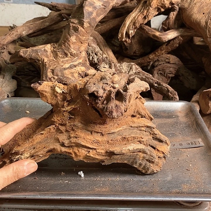 花梨木类唯**胡海南花梨