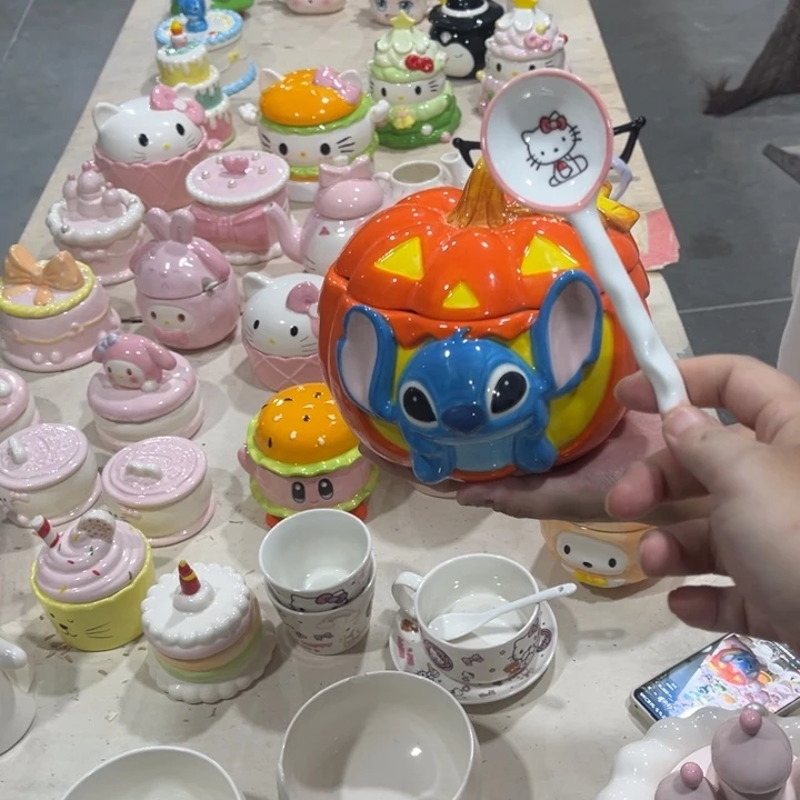 瓷片这么晚还不睡啊