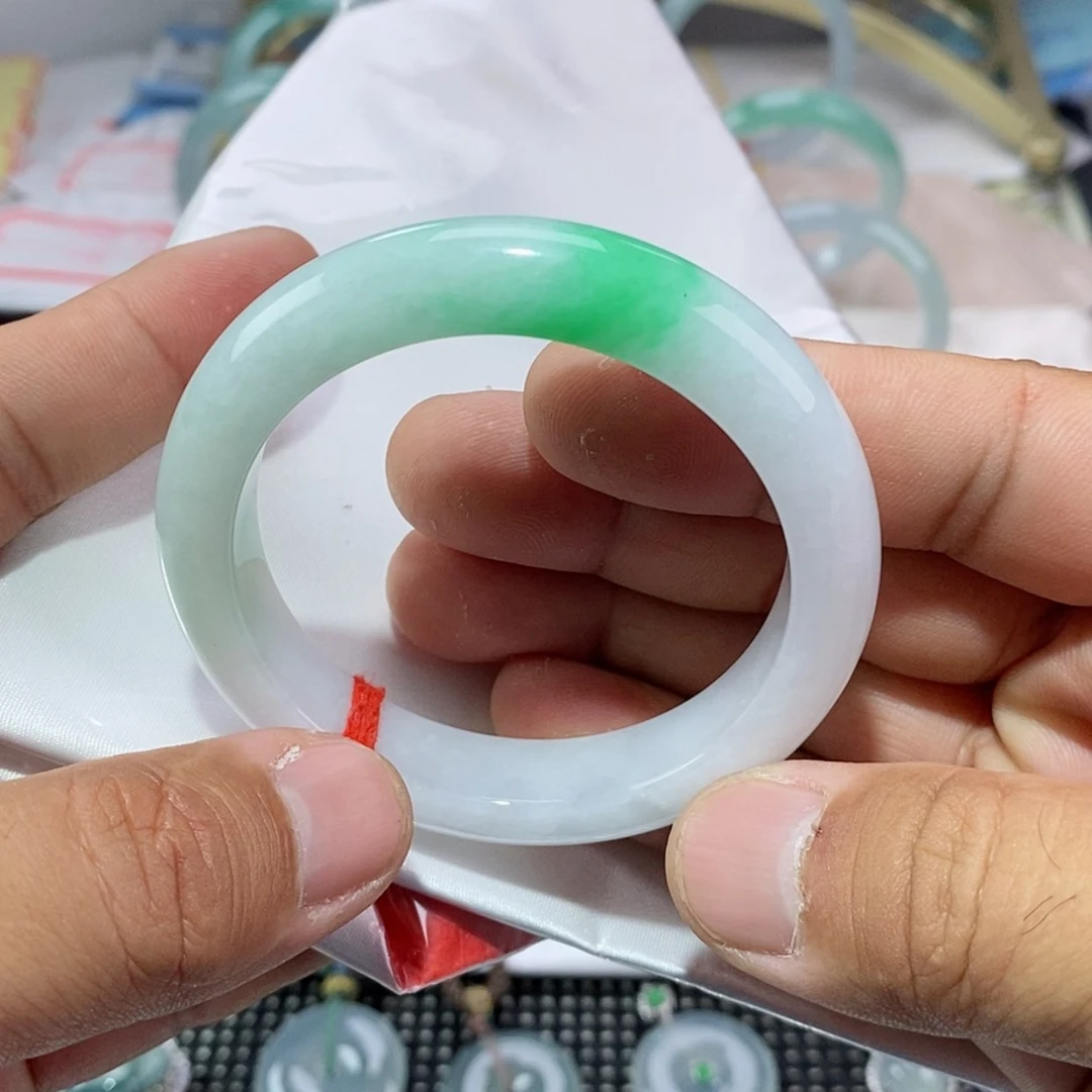 【闪购商品】翡翠手镯未镶嵌翡翠手镯