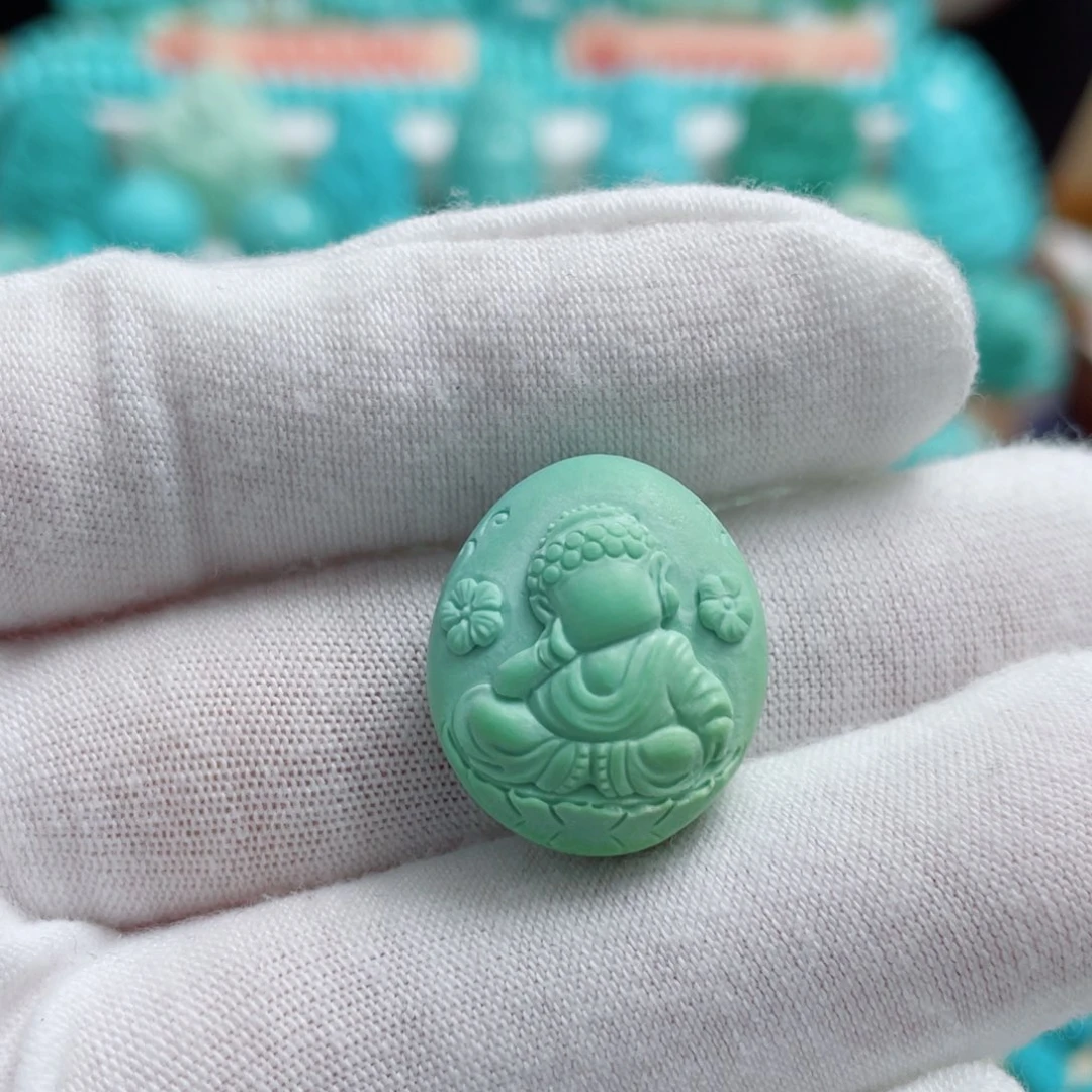 绿松石未镶嵌珠宝奇石