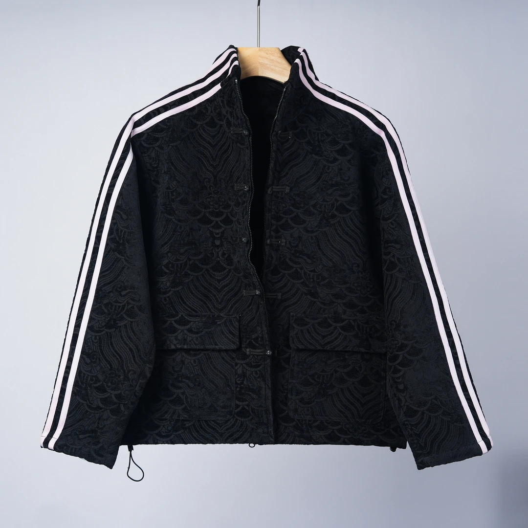 新中式马年奔腾立领黑色三条撞色拉链夹克1520